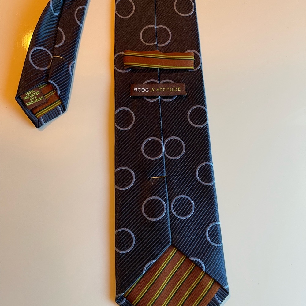 BCBG tie - Picture 7 of 10